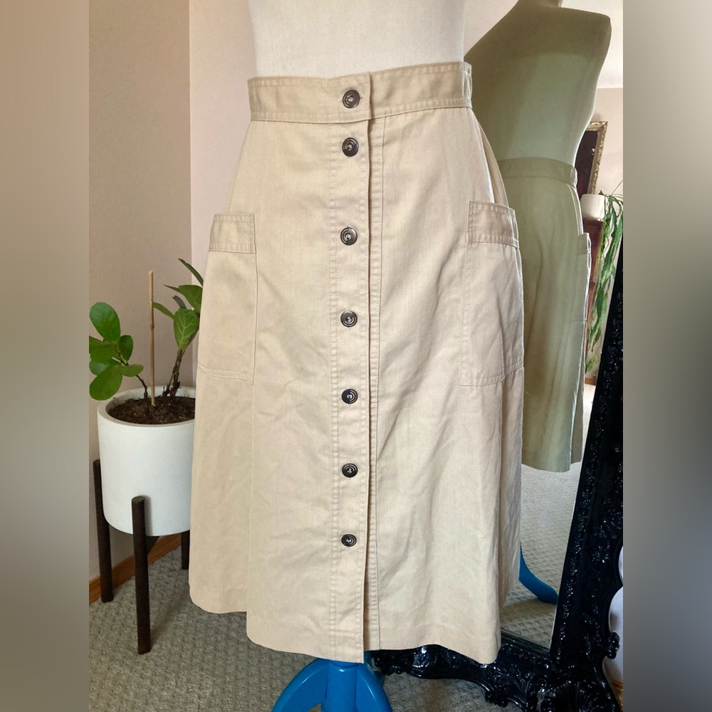 Classic Vintage 1960’s Khaki Midi Skirt, Size Medium- Scandi, Minimalist
